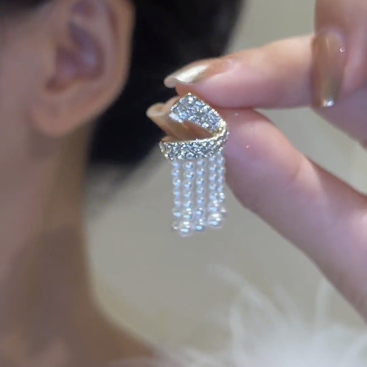 Pearl Hanging Earrings