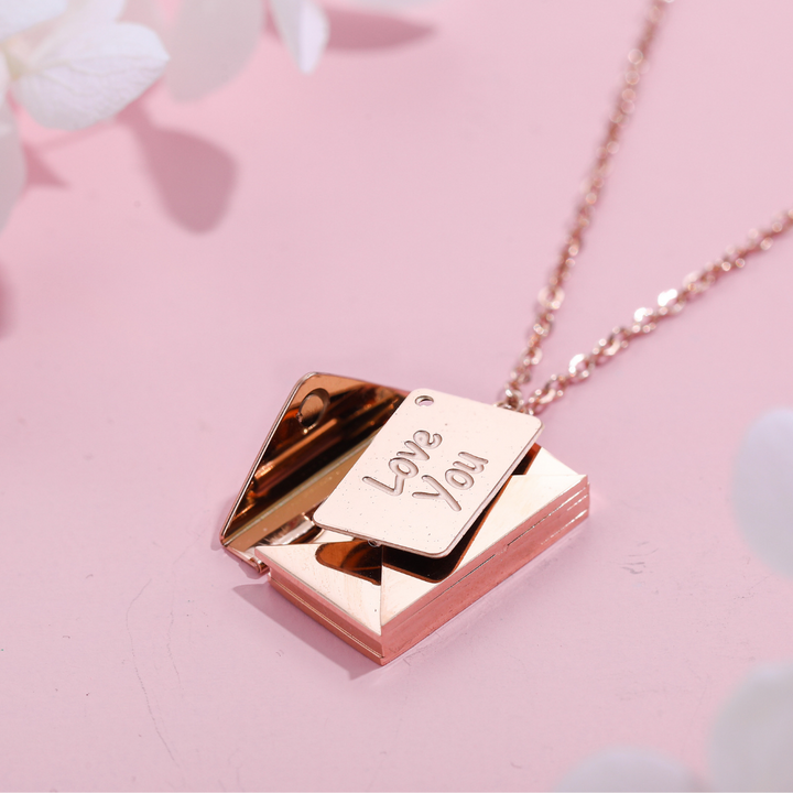 LOVE LETTER NECKLACE